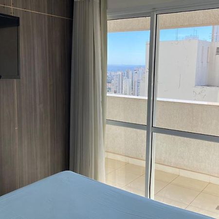 Flat Brookfield Towers 2414 Apartment Гояния Екстериор снимка